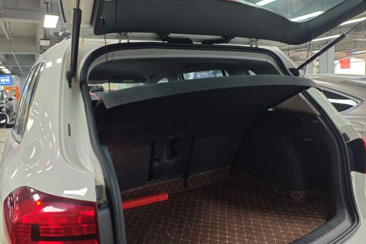 Used Volkswagen Tiguan 2016 300TSI Automatic Two-Wheel Drive Trend Edition