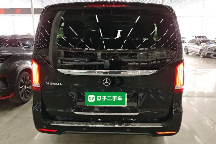 Used Mercedes-Benz V-Class 2021 V 260 L Long-wheelbase Luxury Edition