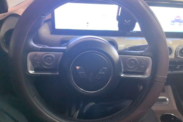Used Wuling Bingo 2023 333 km Lingxi Connected+ Version
