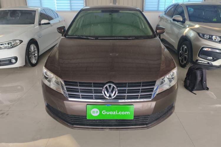 Used Volkswagen Lavida 2013 Revised Classic 1.6L Automatic Fashion Edition
