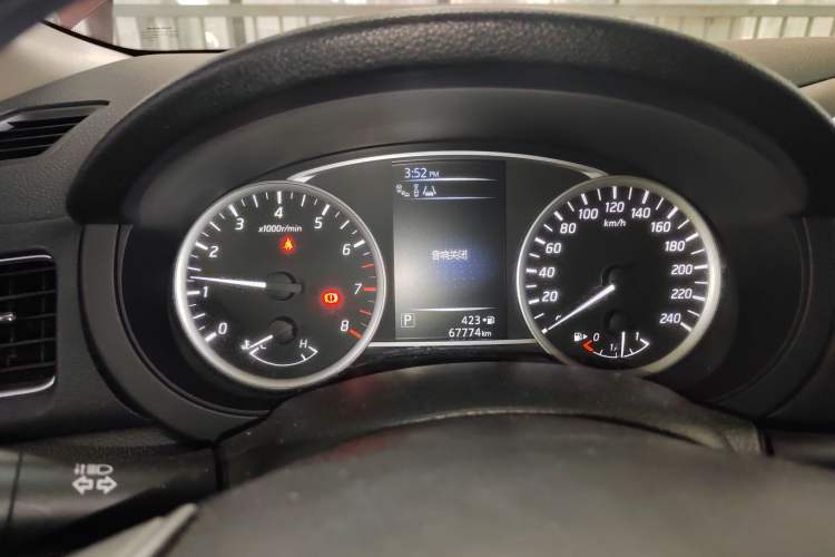 Used Nissan Tiida 2016 1.6L CVT Smart Drive Edition
