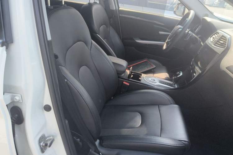 Used BAIC Senova D70 2018 Performance Version 1.8T Comfort Version
