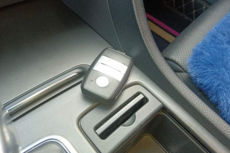 Used Kia K5 New Energy 2018 2.0L Smart Enjoyment Version
