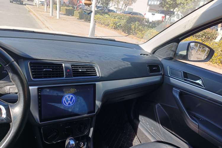 Used Volkswagen Gran Lavida 2015 230TSI DSG Comfort Edition