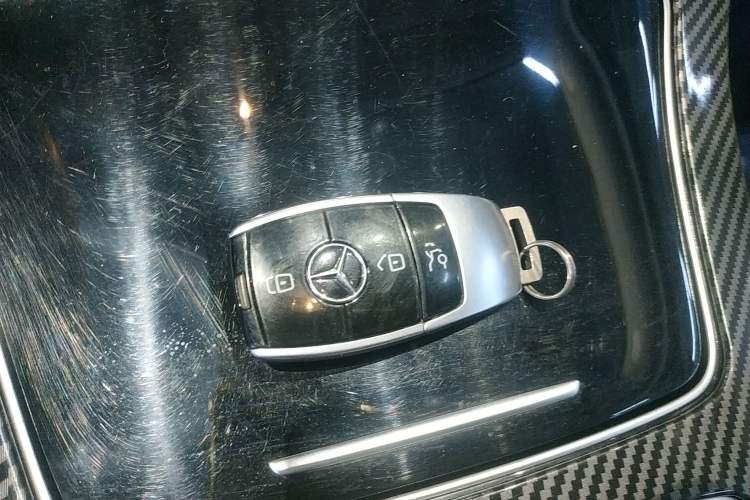 Used Mercedes-Benz E-Class 2017 E 300 L Luxury Model