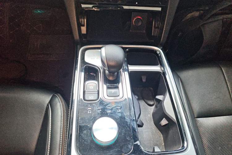 Used GAC Trumpchi GS8 2020 390T Four-Wheel Drive Luxury Smart Connectivity Commemorative Edition (7 Seats)
