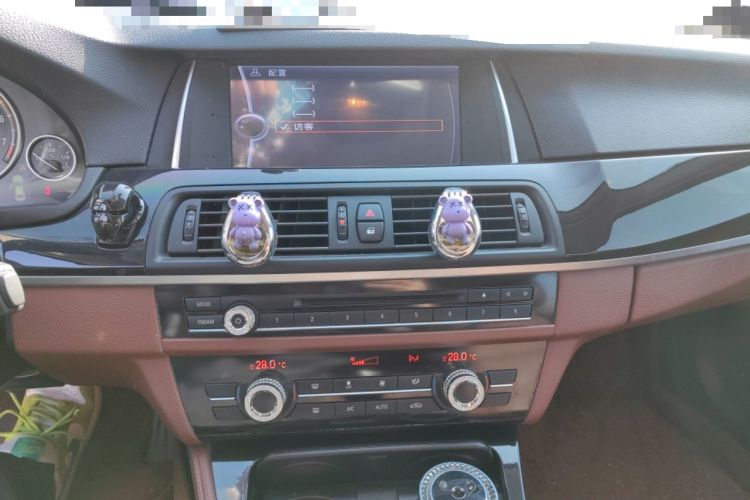 Used BMW 5 Series 2014 520Li Elegant Model
