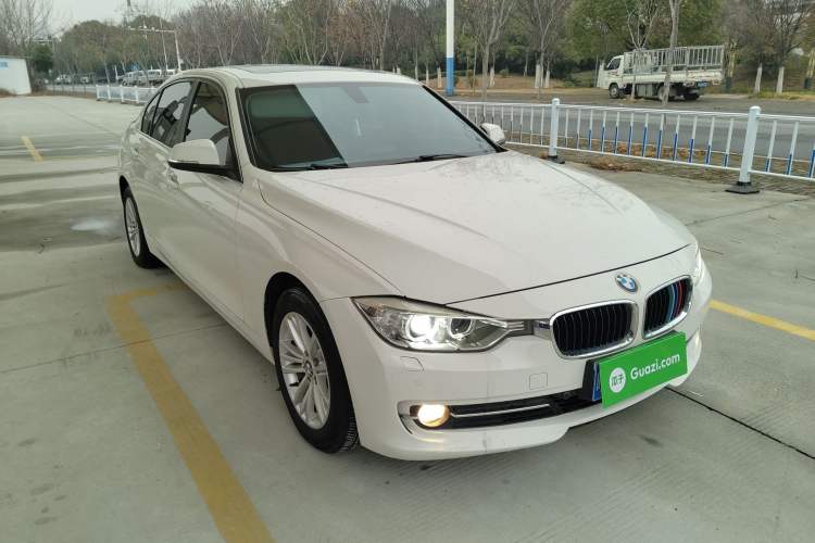 Used BMW 3 Series 2015 316Li Fashion Model
