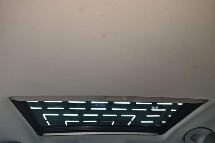 Used Dongfeng Aeolus AX7 2018 Classic 1.6T Automatic Luxury Model