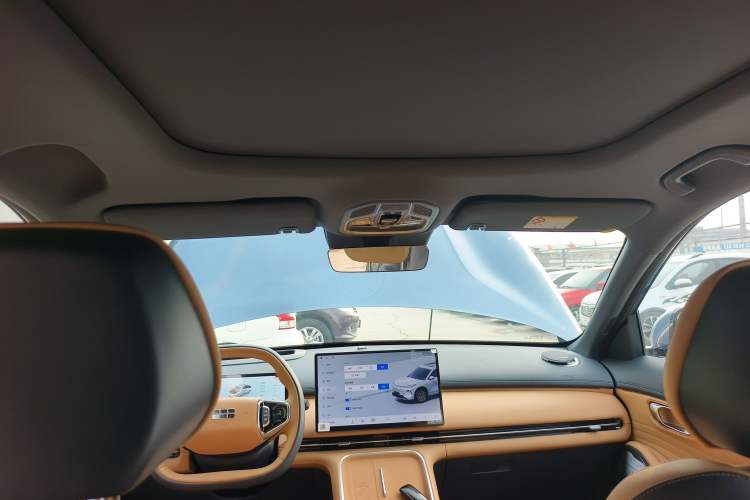 Used  Galaxy Xingjian 7 EM-i 2025 120km Flagship Edition
