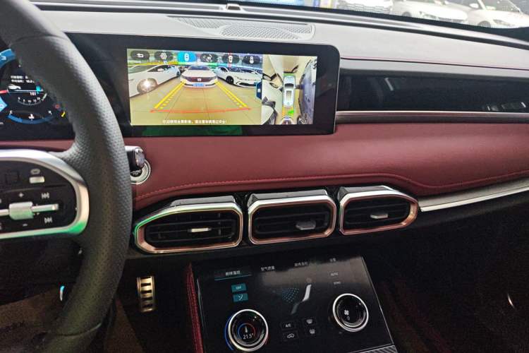 Used JETOUR X70 PLUS 2021 1.6T DCT Pro+ 5-Seater
