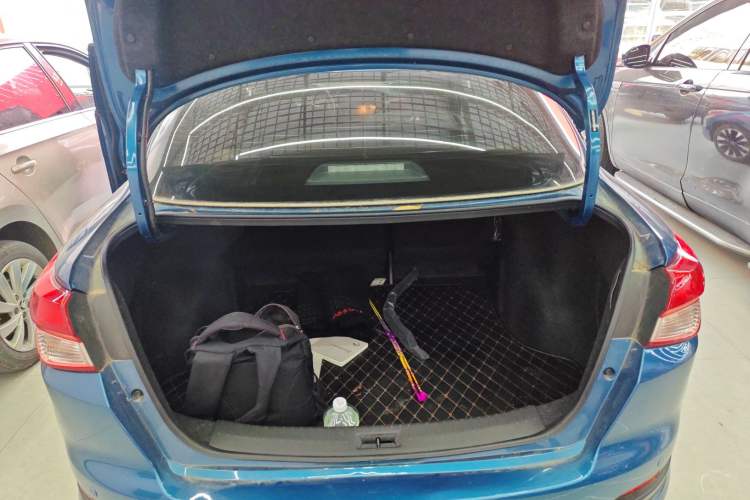 Used Nissan Lannia 2016 1.6L CVT Smart Cool Edition
