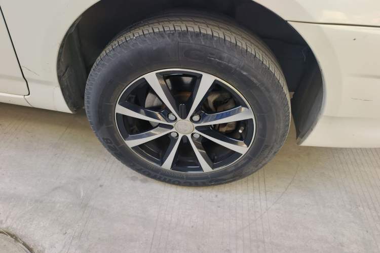 Used Toyota Corolla EX 2013 1.6L Manual Excellence Edition
