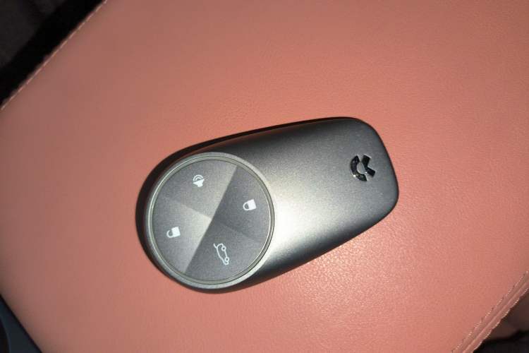 Used Nio EC6 2020 605 km Sport Edition
