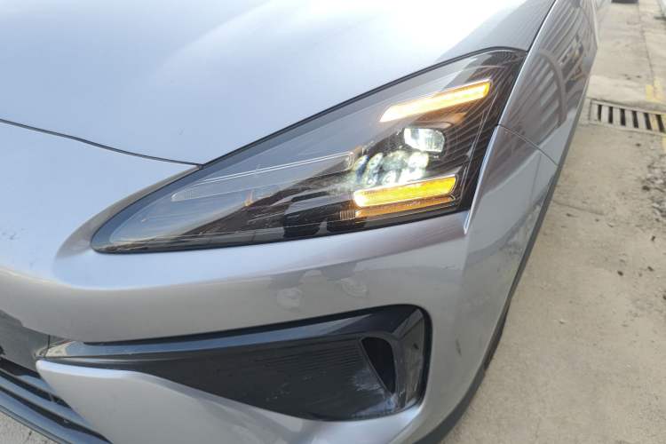 Used Baojun Yunhai 2024 140km Plug-in Hybrid Version
