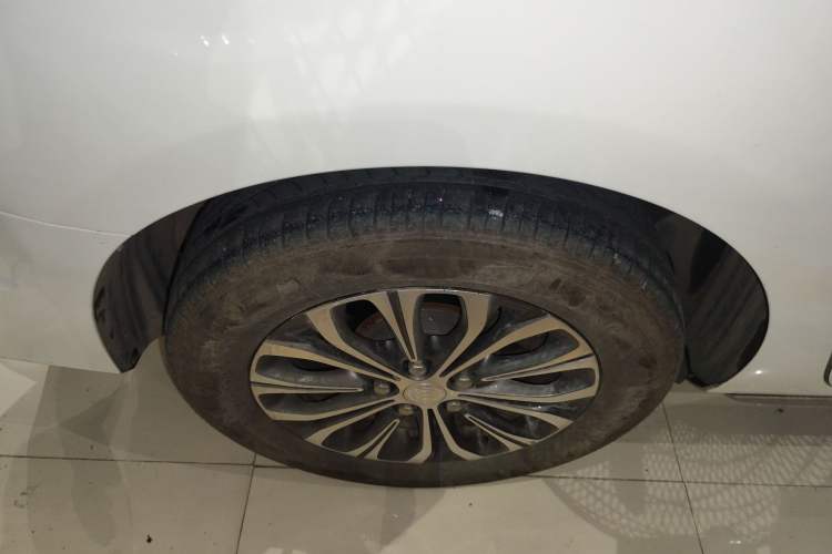 Used Buick GL8 2023 Land Executive Class 652T Luxury Model