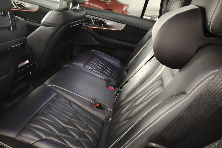 Used GAC Trumpchi GS8 2022 Double-Energy Series 2.0TM Four-Wheel Drive Premium Edition (7 Seats)
