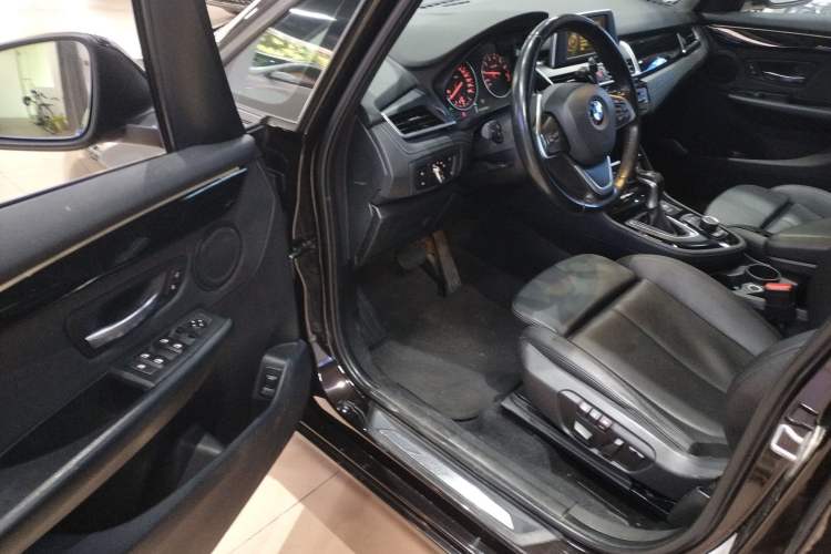 Used BMW 2 Series Active Tourer 2015 218i Sports Design Package
