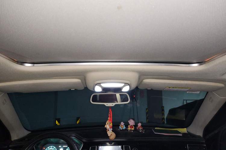 Used Zotye T700 2017 1.8T Dual-Clutch Prestige Model