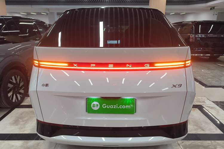 Used XPeng X9 2025 740 Ultra-Long Range Max
