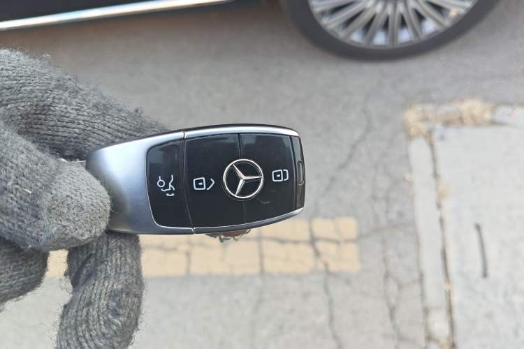 Used Mercedes-Benz E-Class 2023 Updated E 300 L Fashion Edition