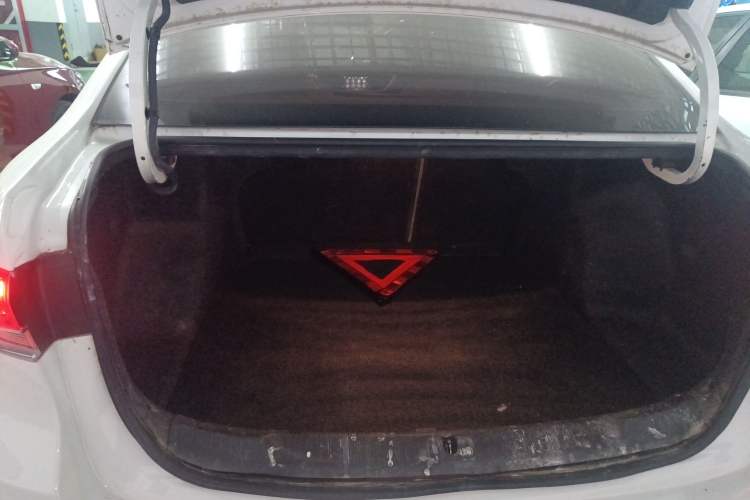 Used Buick GT 2019 15T Dual-Clutch Connected Elite Model China VI
