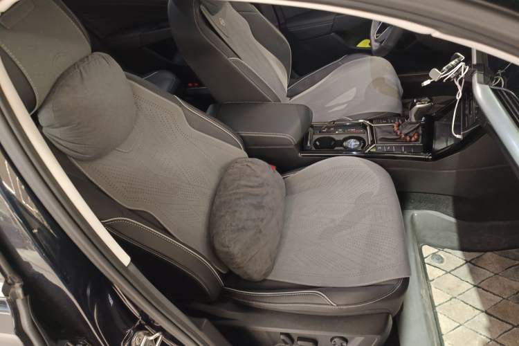 Used Volkswagen Passat 2024 380TSI Starry Luxury Edition