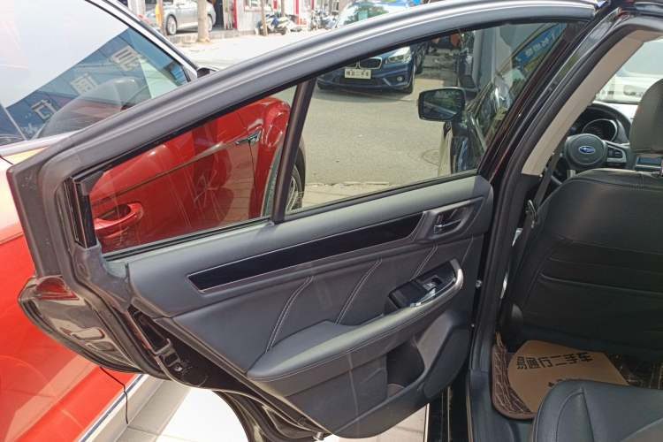 Used Subaru Legacy 2017 2.5i All-Wheel-Drive Glory Edition
