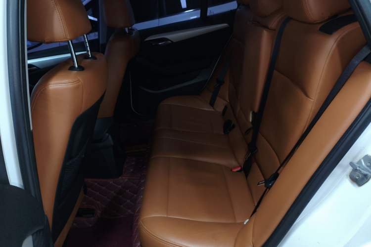 Used BMW X1 2014 sDrive18i Fashion Model
