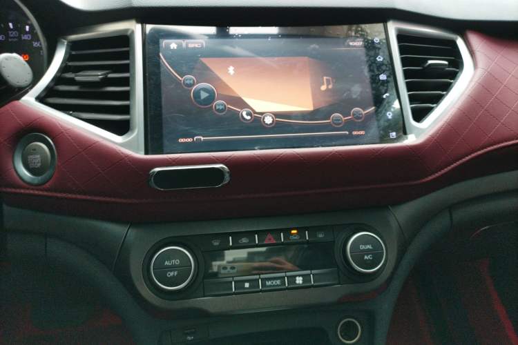 Used Haval H6 Coupe 2020 SmartConnect Edition 1.5T Automatic Two-Wheel Drive Luxury SmartConnect Model