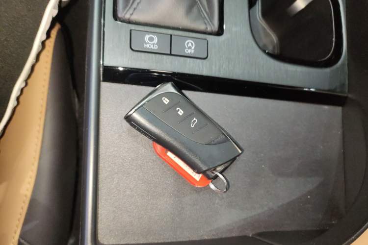 Used Lexus ES 2023 200 Excellence Edition