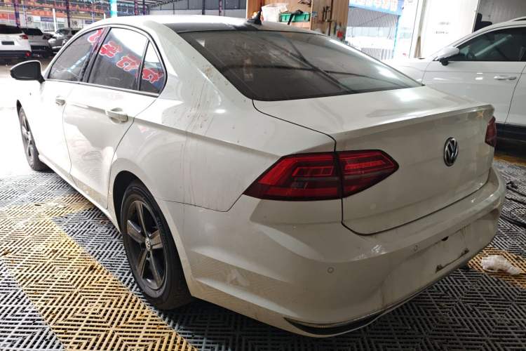 Used Volkswagen Lamando 2021 230TSI DSG Fashion Edition