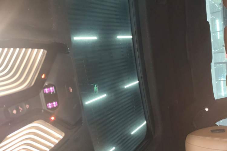 Used BMW 5 Series 2019 Facelifted 530Li Leading Edition M Sport Package
