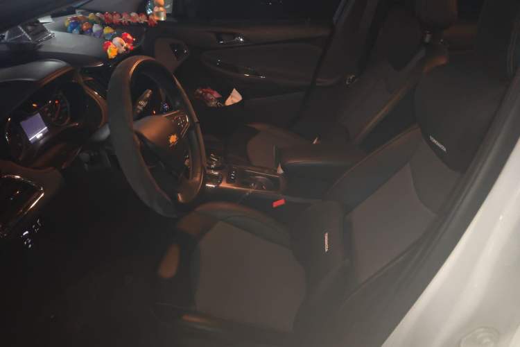 Used Chevrolet Cruze 2017 1.5L Automatic Xuanfeng Edition
