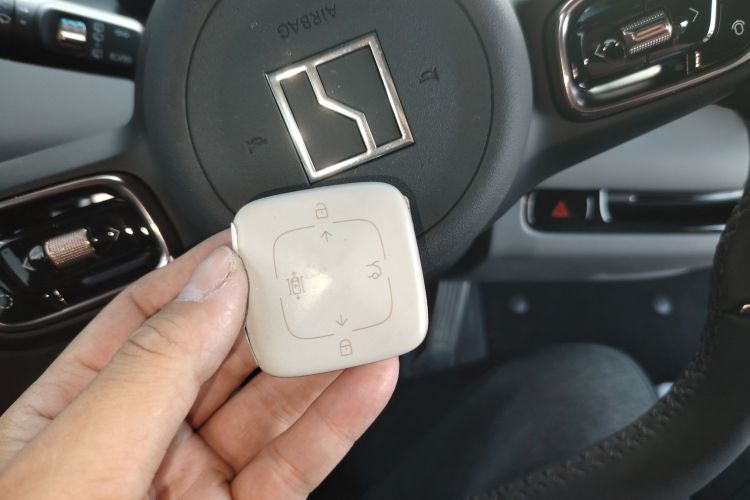 Used Zeekr MIX 2025 Long-Range Intelligent Driving Edition
