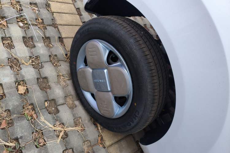 Used Geely Galaxy Panda 2024 Panda Mini 200km Endurance Bear