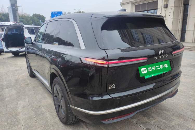 Used ONVO Luxeed L90 2025 Model—Pro Seven-Seater Version