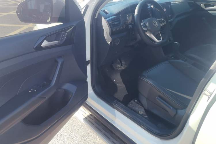 Used Volkswagen Tharu 2025 New Sharp 1.5L Sharp Edition
