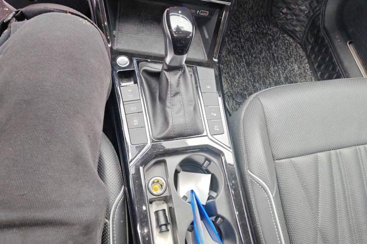 Used Volkswagen Passat 2022 330TSI Luxury Edition
