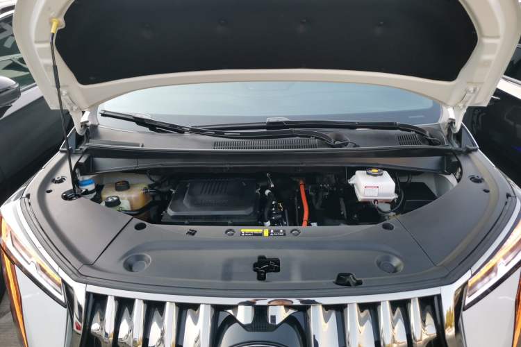 Used GAC Trumpchi M8 2023 Zongshi Series Dual-Motor Flagship Edition