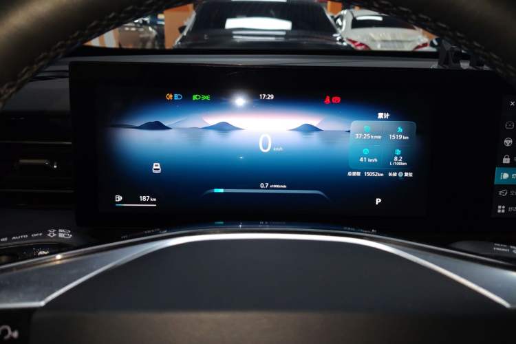 Used Roewe RX5 2023 1.5T Elite Edition
