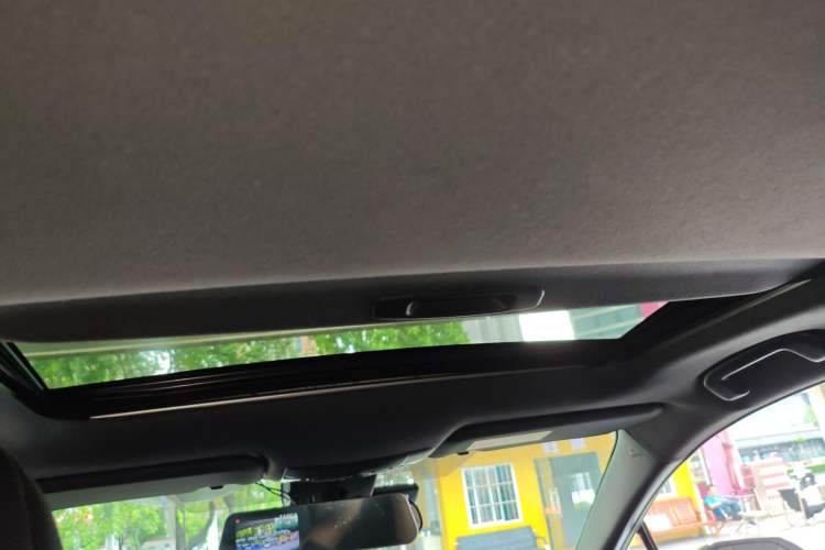 Used Toyota Levin 2019 185T CVT Luxury Edition China VI Standard
