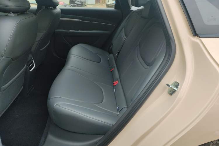 Used XPeng MONA M03 2024 620 with Ultra-Long Range