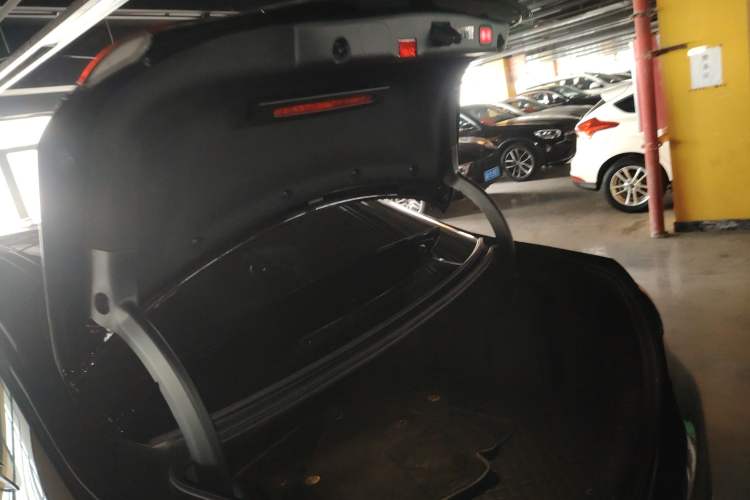 Used Mercedes-Benz E-Class 2023 Restyled E 300 L Sport Luxury Edition