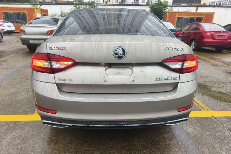 Used Skoda Octavia 2018 TSI280 DSG Luxury Edition