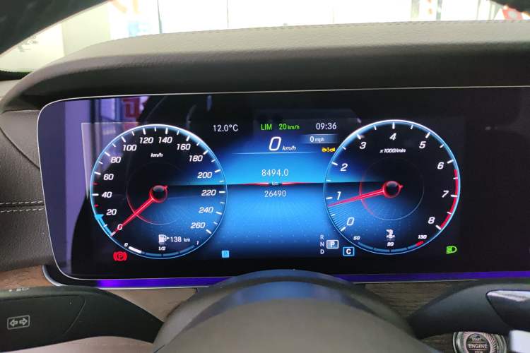 Used Mercedes-Benz E-Class 2023 Facelift E 260 L
