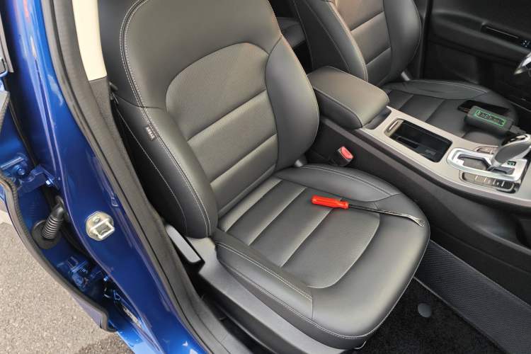 Used Geely Auto Emgrand GL 2018 1.4T DCT Elite Smart Connectivity Version
