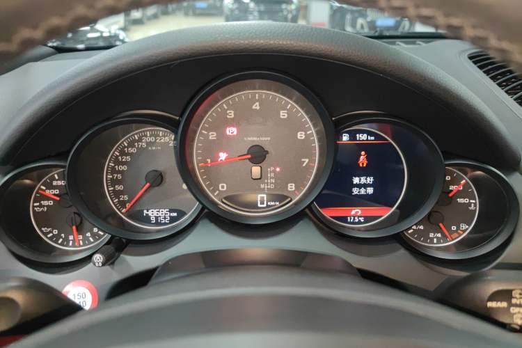 Used Porsche Cayenne 2014 3.6T Automatic Transmission U.S. Specification
