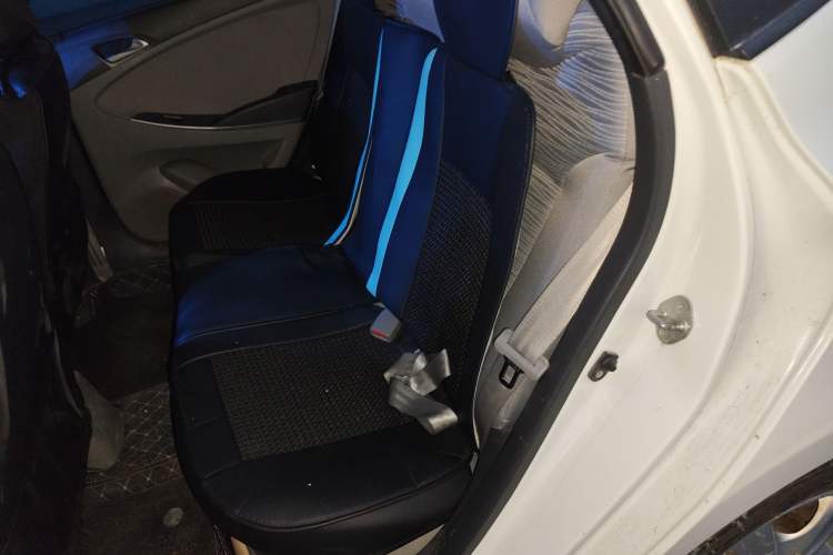 Used Hyundai Verna 2016 1.4L Manual Smart GLS Trim