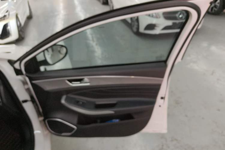 Used Chery Arrizo 5 2019 1.5L Manual Zizai Edition China V Standard
